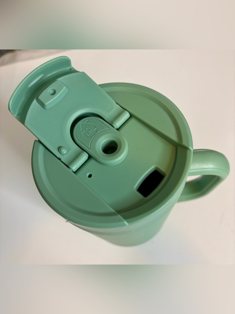 TAL Matte Green Insulated  40 oz Travel Mug with Handle - Picture 4 of 9